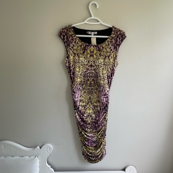 PURPLE YELLOW SLEEVELESS DRESS RUCHING ZIPPER STRETCH LINED ROUND NECK - Picture 3 of 13